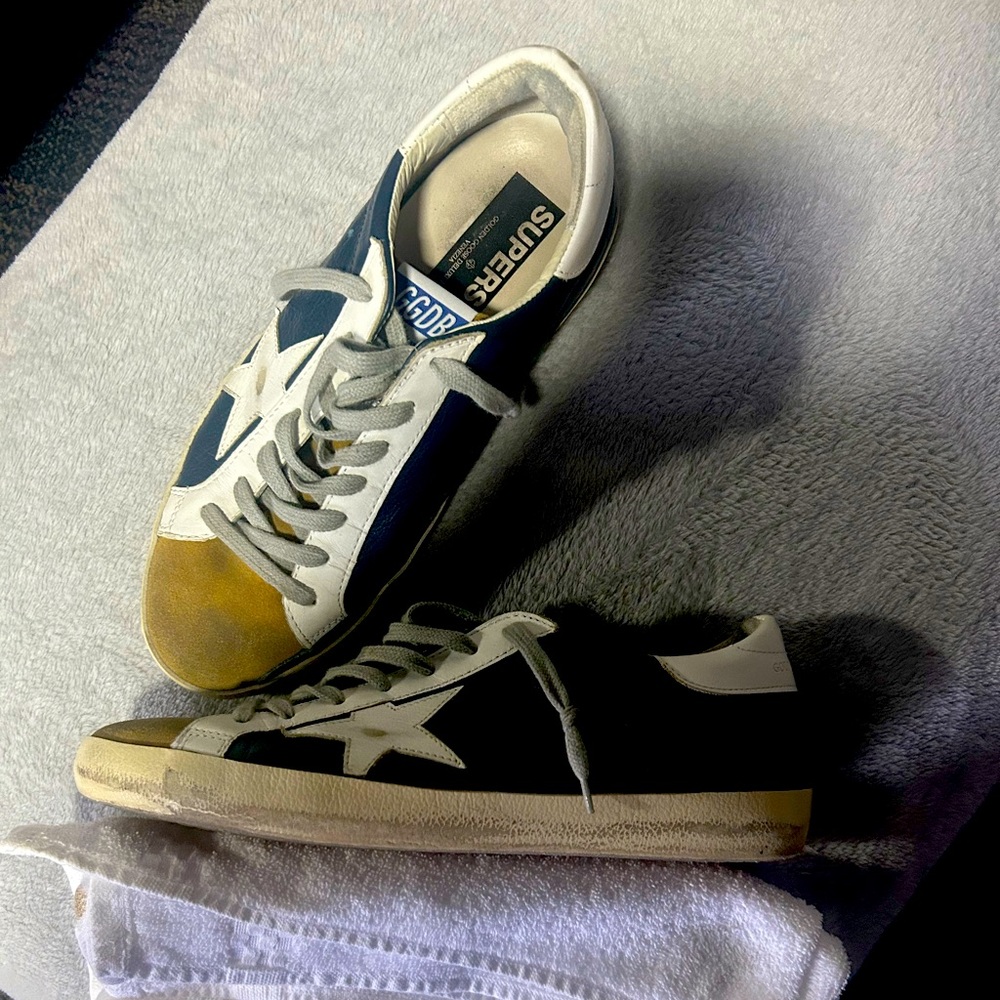 Worn a few times. Great condition! I have to many shoes!